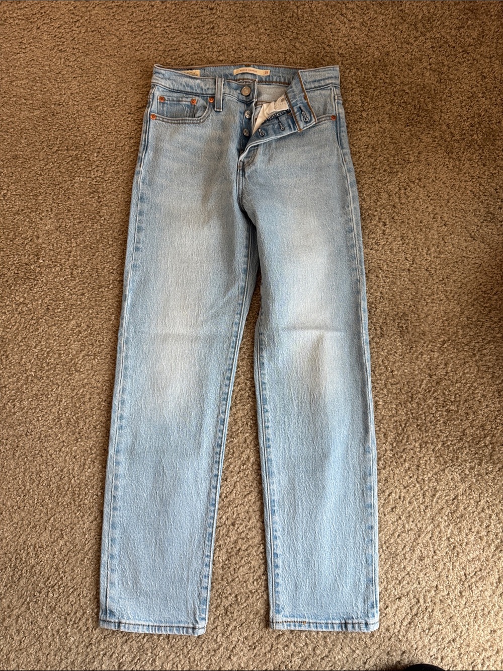 Light Blue Women’s Wedgie Straight Jeans